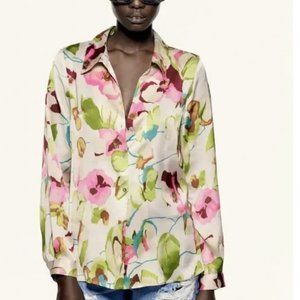 Zara floral blouse size S